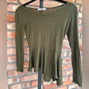 Papaya Olive Green Long-Sleeve Peplum slit at bottom side. Size small
